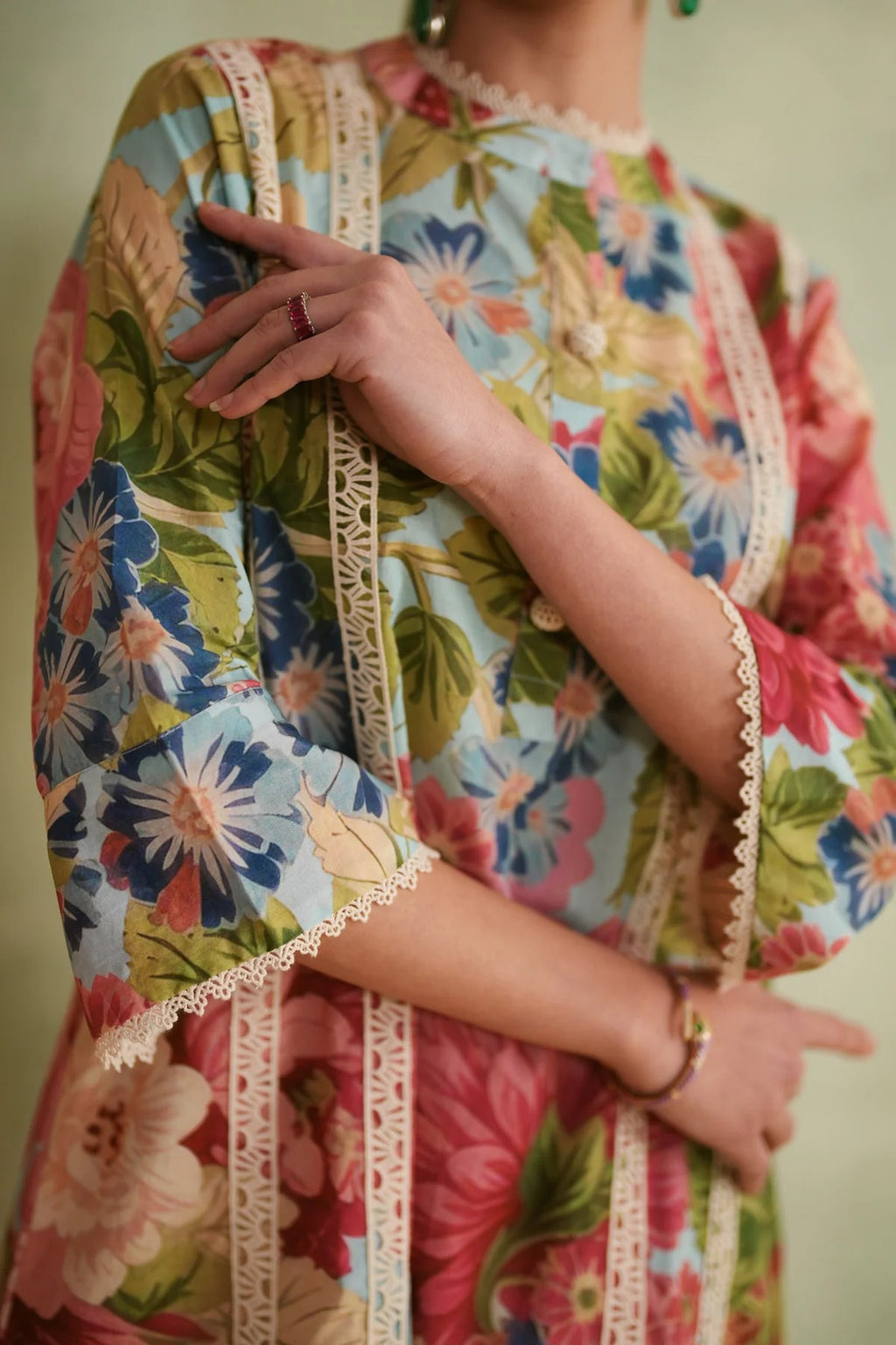 Pastel Floral Printed Kurti Pant Set with Dupatta