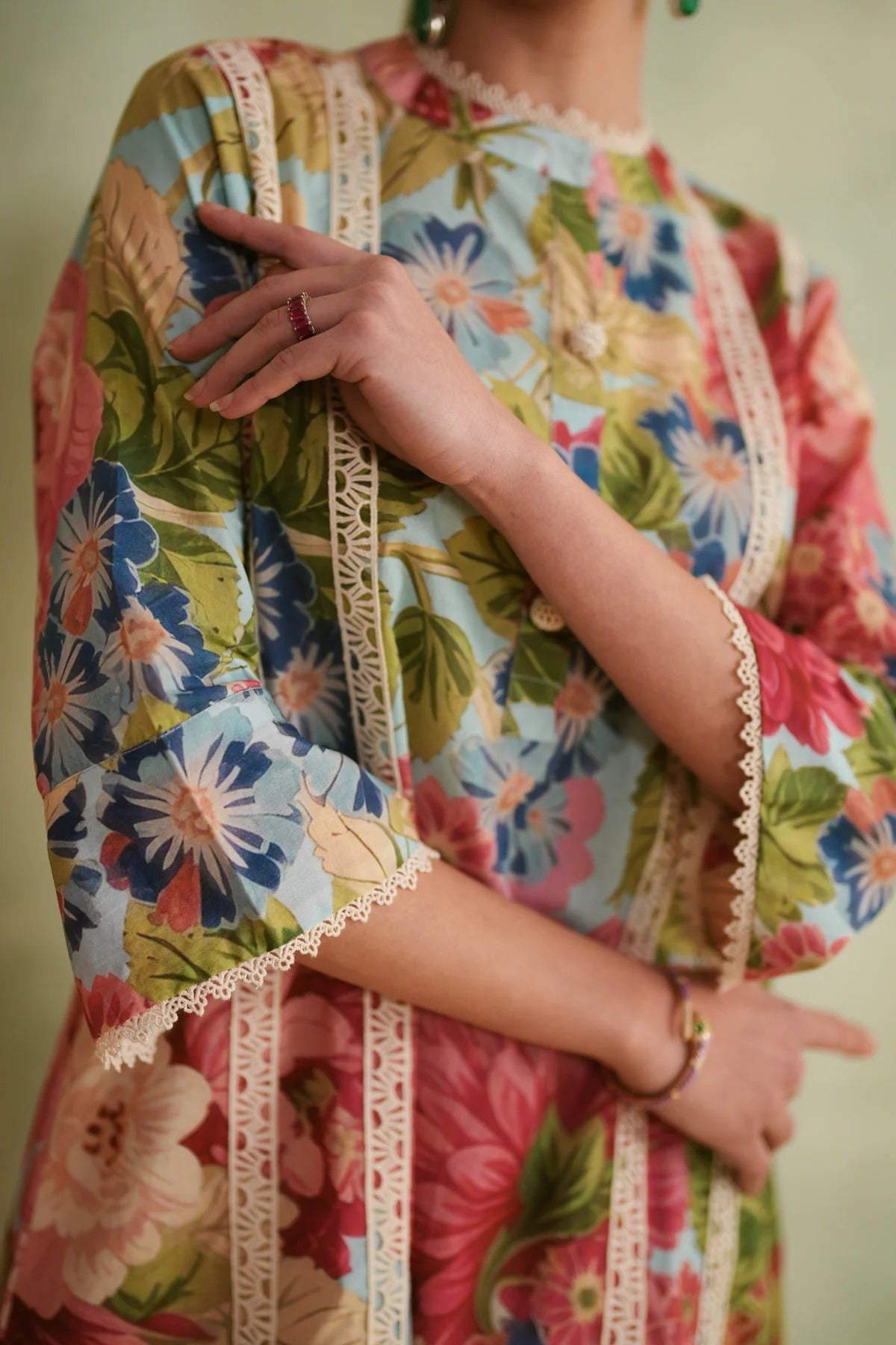Pastel Floral Printed Kurti Pant Set with Dupatta