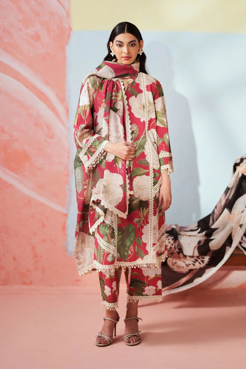 Deep Pink Floral Printed 3-Piece Co-ord Ethnic Set with Scalloped Lace Dupatta